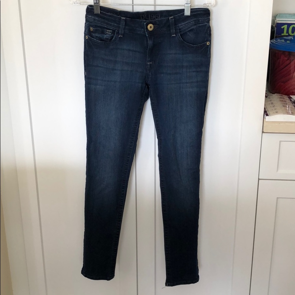DL1961 “Amanda” Skinny Jeans size 27